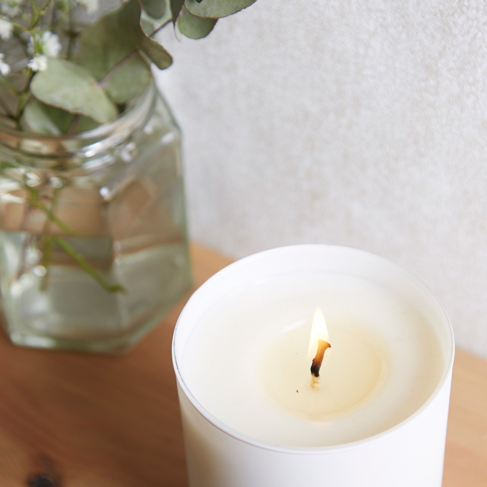 Birth Flower Personalised Candle Birthday Gift - Kindred Fires