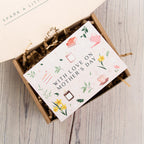 Mother's Day Gift Idea - Personalised Candle Gift Set for Mum, Nan, Mummy - Includes Jar Candle, Matches, Bath Salts and Gold Trimmer Set