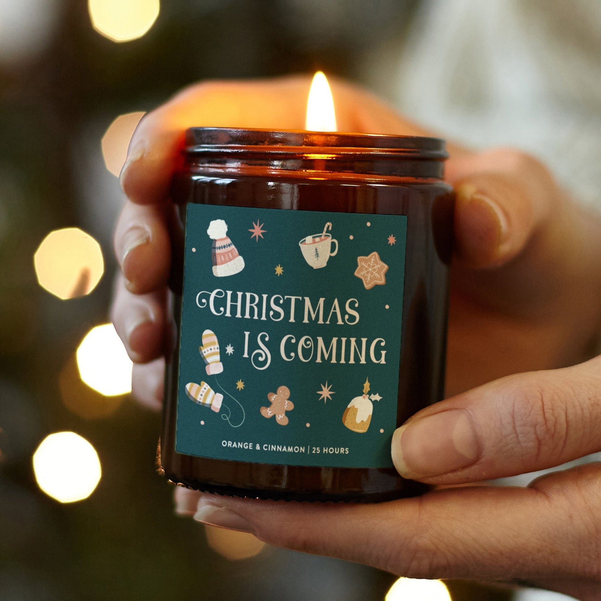 Christmas Decoration Candle Christmas is Coming - Kindred Fires